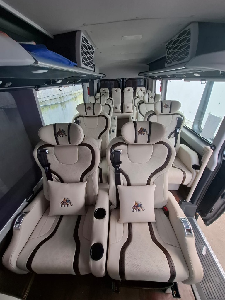12 Seater Maharaja Luxury Seating